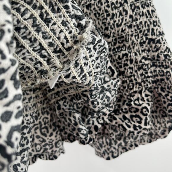 AMERICAN EAGLE Tank Top Size Small Crop Animal Print Black Adjustable Strap - Picture 8 of 10